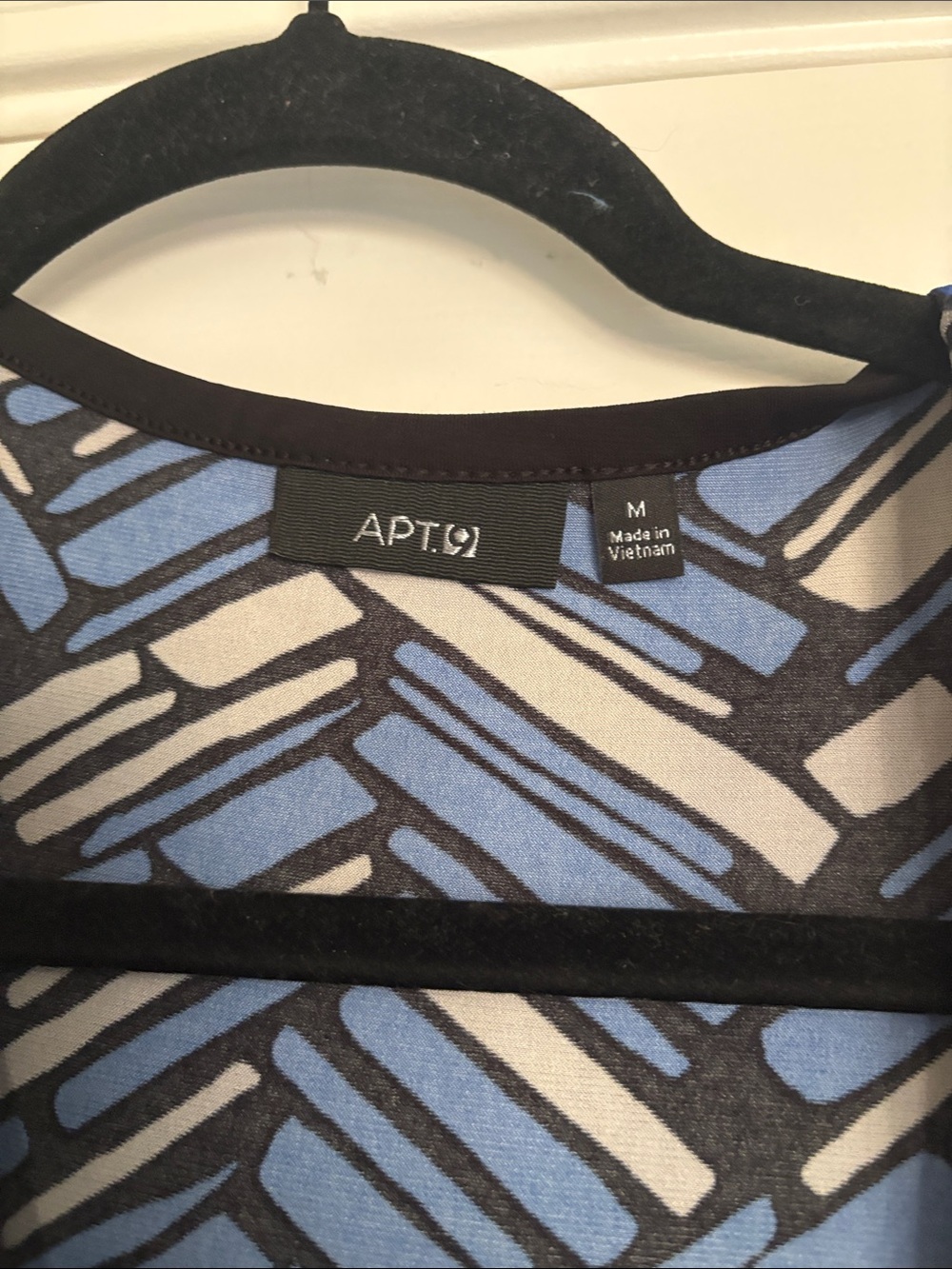 Apt. 9 Teal, Navy & Light Blue Geometric Wrap Dress size Medium - Picture 3 of 5